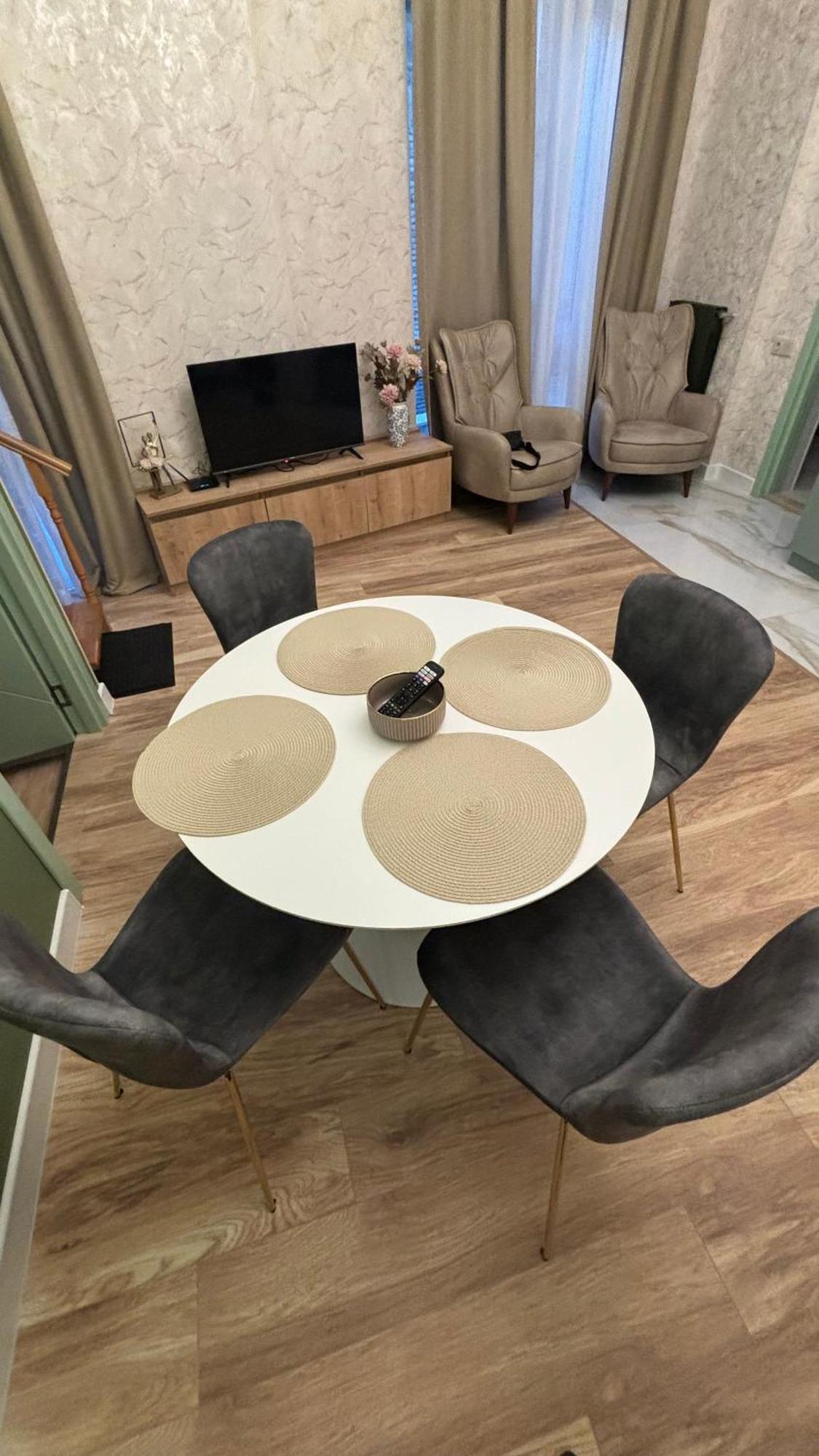 Made With Apartment